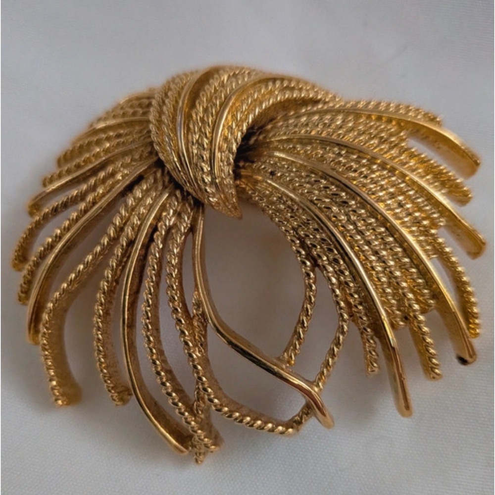 Vintage Monet Signed 60s Brutalist Brooch Gold Tone Textured Mid Century Modern